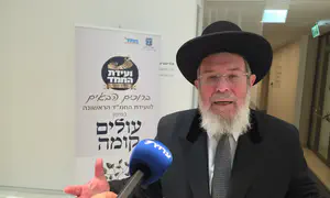 "איש של אמת, הרב קוק יוצא לקראתו בשמיים"