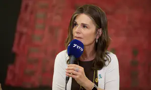 וולדיגר הוזעקה באמצע הלוויה כדי להצביע