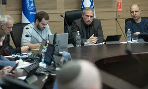 העימות בוועדת הכספים על יו"ש