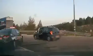 Полицейские остановили малолитражку и были шокированы