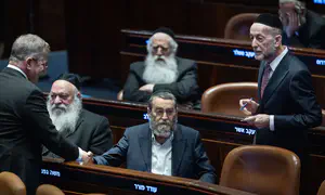 ההצעה לפיזור הכנסת עברה בקריאה טרומית