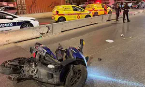 רוכב אופנוע נהרג בתאונת דרכים בחולון