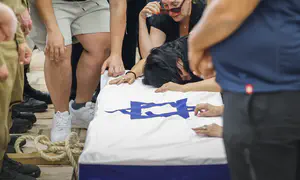 בני המשפחה נפרדו מרותם בדמעות