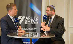 'The Jewish People must continue walking with pride'
