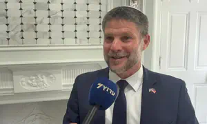 המסר המרגש של שר האוצר ליהודי ניו יורק