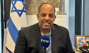המאבק השקט נגד האנטישמיות