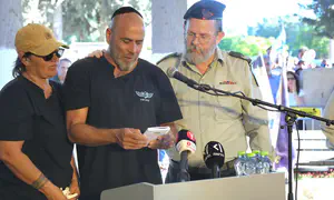 אדם צרפתי ומיכאל טיוקין הובאו למנוחות