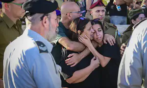 רעייתו של ד"ר אורי סילבסטר נפרדה בדמעות