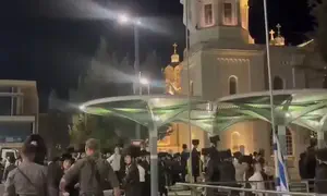 Haredi rioters clash with police in Jerusalem and Beit Shemesh