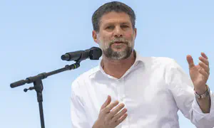 אחרי הצהרת סמוטריץ': זעם ברמאללה