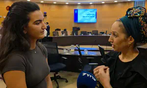 המפגש המפתיע בלב סערת השירות המעורב