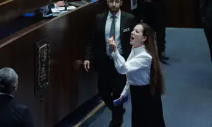 שידור חי מהכנסת: הקרב על חסינות גוטליב