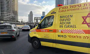 רוכב אופנוע נהרג בתאונה סמוך למחלף השלום