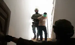 סוחרי נשק ומבוקשים נעצרו במבצע בבית לחם