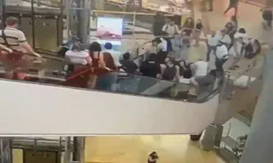 הבלשים ניהלו מרדף בקניון ולכדו שב"ח גנב