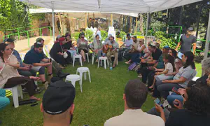 Tearful farewell at grave of fallen soldier