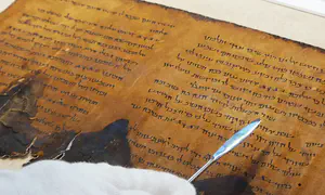מהיכן הגיעו מגילות מדבר יהודה?