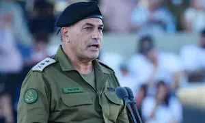 Эяль Замир призвал поставить военнослужащих на первое место