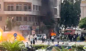 מטענים התפוצצו אחרי שמקרון עזב את המלון
