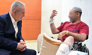 מפגש מרגש של נתניהו עם פצועי צה"ל