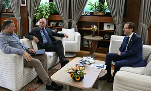 הרצוג במפגש חריג עם זיני וסולברג
