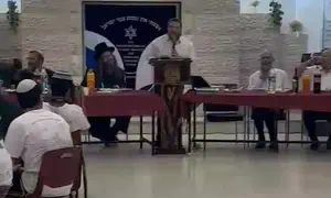 Ученик 12-го класса ешивы завершил изучение всего Талмуда