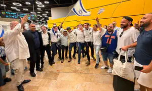 השרים והחניכים הקפיצו את העולים מצרפת