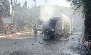 Road 446 closed after truck gas leak following police chase