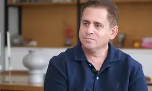 עמנואל מורנו ידע היכן גלעד שליט?