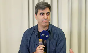 הקרב על התודעה מתחיל במסך