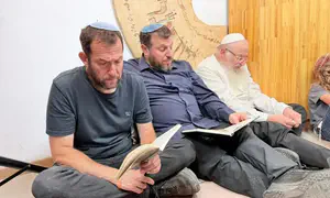 אחרי השריפה: קריאת איכה בחוות גלעד