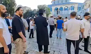 שירה ותפילה במהלך העלייה להר הבית