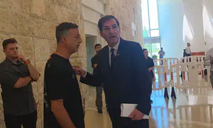 סערה בבג"ץ סביב חוקי אונר"א