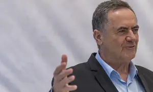 כ"ץ יצא מהקבינט לחתונה; נתניהו חיפש אותו