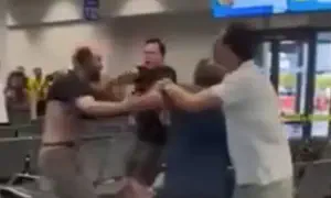 תקרית אנטישמית חמורה בשדה התעופה