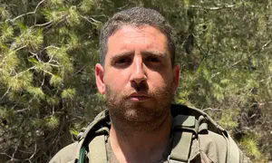 לוחם למען המדינה: פייטר אמיתי בשטח