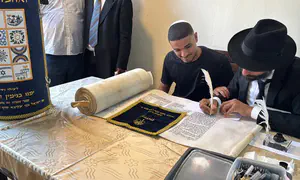 בני עקיבא הנציחה את ימנו ז"ל בספר תורה