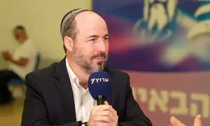 מבנייני האומה: הרב לביא על אור בכפירה