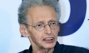 פלוצקר מפתיע: "האינפלציה הובסה"