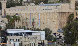 הנחיה דרמטית: להיערך לסגירת מערת המכפלה