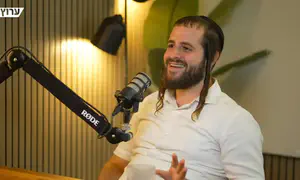 המוזיקאי החסידי שהתגייס למרות הפטור
