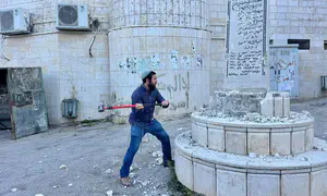 צבי סוכות הרס אנדרטאות למחבלים בשומרון