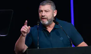 וינטר הקים מפלגה: זו הנבחרת שלו