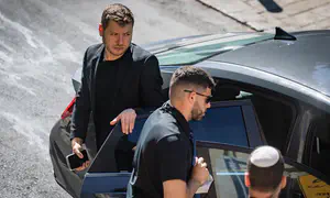 יאיר נתניהו חושף: המחבלים הגיעו עד הבית