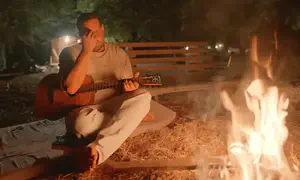 עקיבא שר על הפצעים מהמילואים