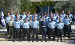 30 השוטרים המצטיינים קיבלו את הכבוד
