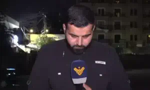 شاهد: مراسل المنار يصاب خلال بث مباشر