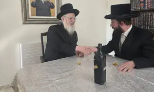 Incoming UTJ MK compares students' situation to Holocaust era