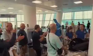 "עם ישראל חי" במהלך הבידוק באזרבייג'ן
