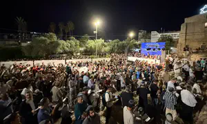 סליחות עם הרב שמואל אליהו במערת המכפלה